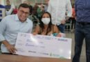 Governador Wilson Lima realiza pagamentos de indenizações do Prosamin+ a famílias da Comunidade da Sharp