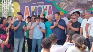 AO VIVO | Prefeito David Almeida entrega nova infraestrutura da comunidade Vila Nova no Mauazinho,com asfaltamento e cobertura de iluminacação em LED