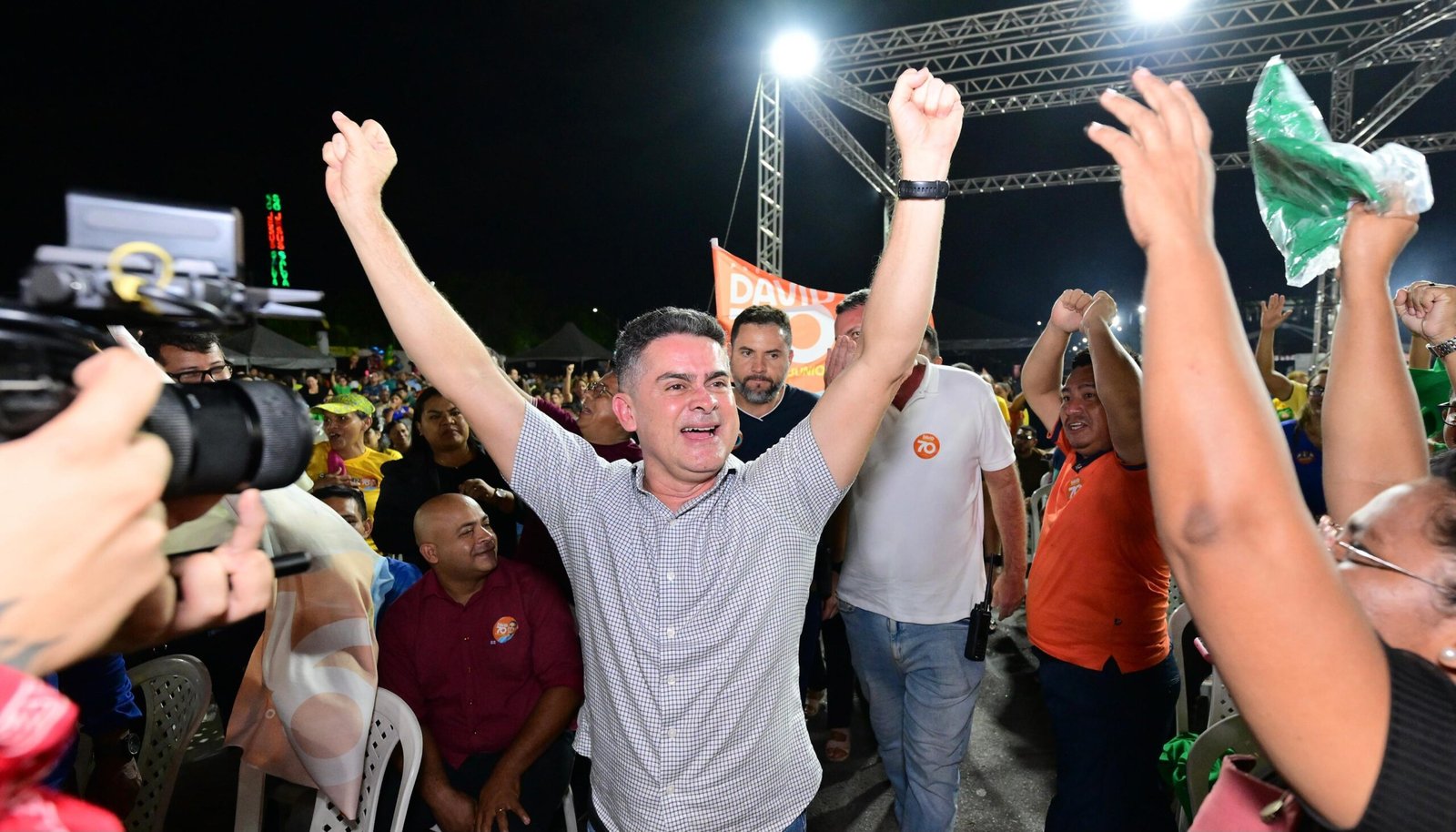 David Almeida vence o 2º turno, confirma Quaest/Rede Amazônica