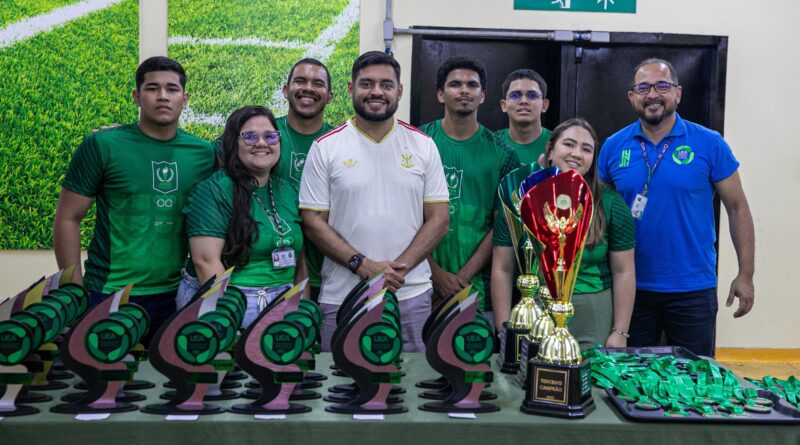 Final de futebol movimenta Arena da Amazônia e marca encerramento dos Jogos Universitários da UEA