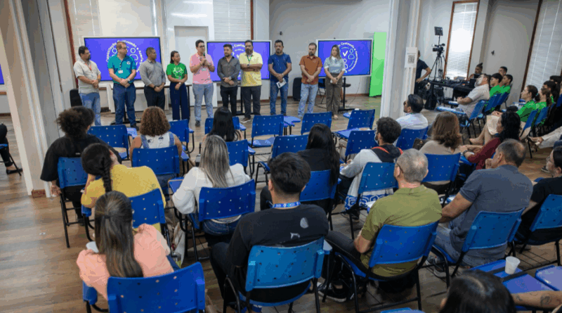 Formação técnica e humanizada de secretários da UEA marca encerramento de ciclo promovido pela SAG