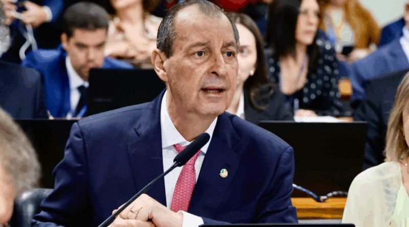 Omar Aziz critica quem trabalha contra o Brasil dentro do governo e cobra celeridade para derrubar vetos que prejudicam a BR-319
