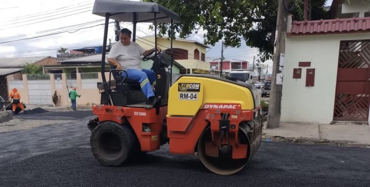 Prefeitura de Manaus melhora infraestrutura de via principal do conjunto Oswaldo Frota (1)
